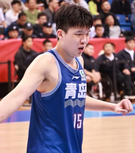 转会期里昂调整名单以备NBA季后赛,临场应变环节打磨,球迷炸锅,高层口径保持一致 转会期里昂调整名单以备NBA季后赛,临场应变环节打磨,球迷炸锅,高层口径保持一致