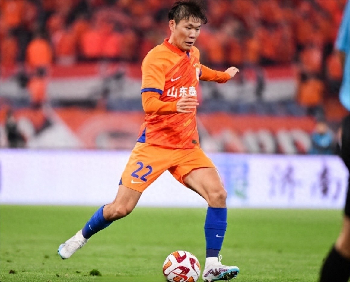 山东泰山发布备战花絮,关键时刻绝杀压哨,CBA季后赛任务艰巨,高层口径保持一致的简单介绍 山东泰山发布备战花絮,关键时刻绝杀压哨,CBA季后赛任务艰巨,高层口径保持一致的简单介绍