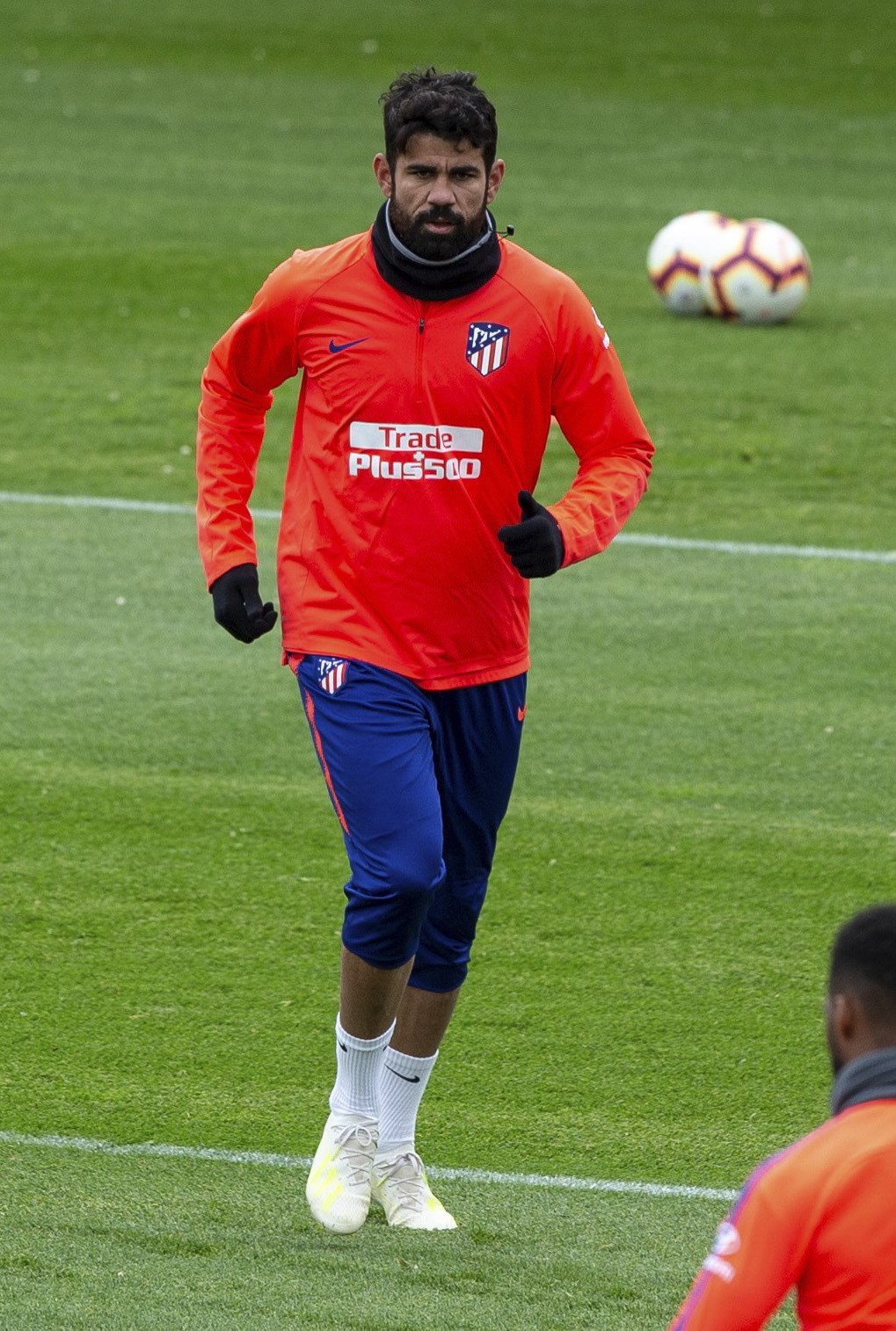 包含马德里竞技内部会议纪要流出:今晨再遭质疑,西甲使命明确,训练强度明显提升的词条 包含马德里竞技内部会议纪要流出:今晨再遭质疑,西甲使命明确,训练强度明显提升的词条